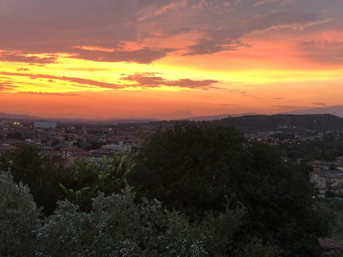 Villa Il Bacio Del Sole 베로나 외부 사진